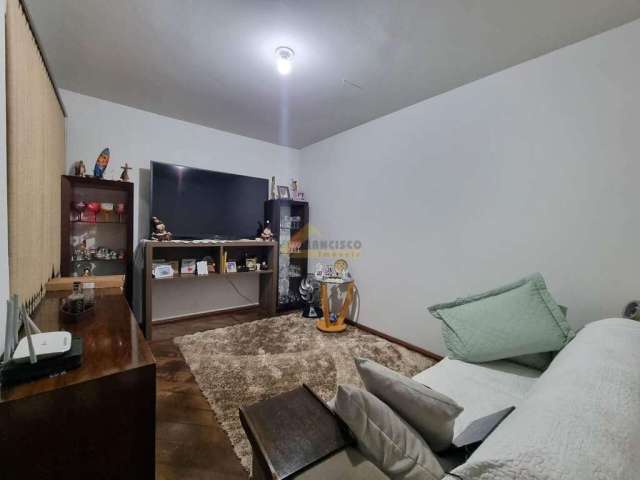 Apartamento à venda, 3 quartos, 1 suíte, 2 vagas, Centro - Divinópolis/MG