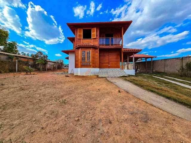 Chácara à venda, 3 quartos, 1 suíte, 10 vagas, São Caetano - Divinópolis/MG