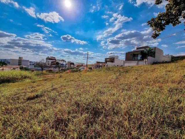 Lote à venda, Manoel Valinhas - Divinópolis/MG