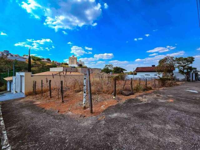 Lote à venda, Belvedere - Divinópolis/MG