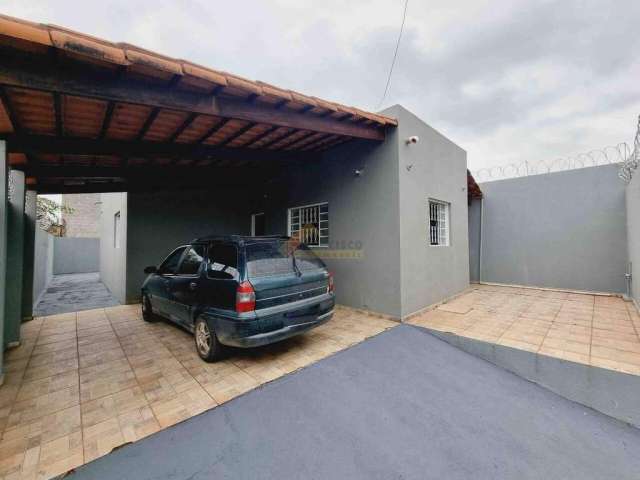 Casa à venda, 3 quartos, 1 suíte, 2 vagas, Santa Tereza - Divinópolis/MG