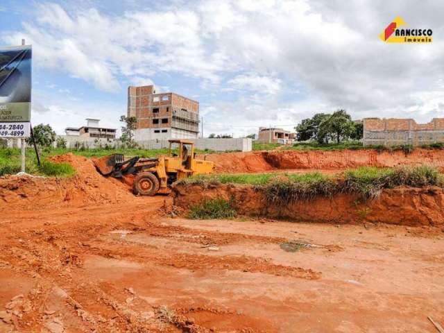 Lote para aluguel, Interlagos - Divinópolis/MG