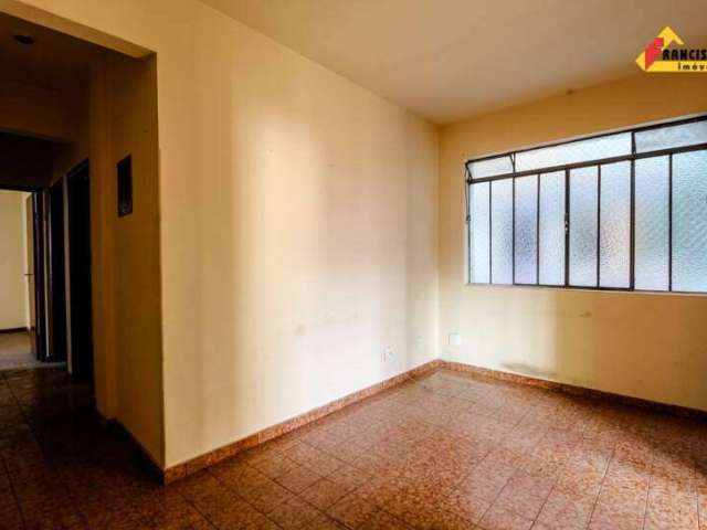 Apartamento para aluguel, 3 quartos, 1 suíte, 1 vaga, Sidil - Divinópolis/MG