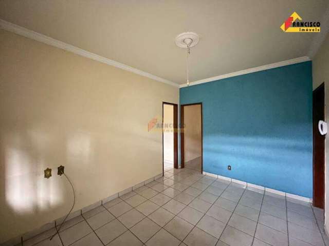 Casa para aluguel, 3 quartos, 1 suíte, 2 vagas, Porto Velho - Divinópolis/MG