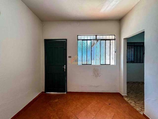 Casa para aluguel, 2 quartos, 1 vaga, Porto Velho - Divinópolis/MG