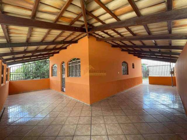 Casa para aluguel, 3 quartos, 1 vaga, Planalto - Divinópolis/MG