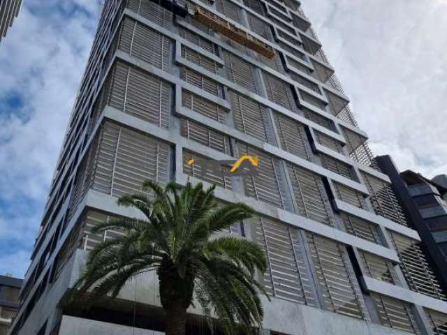 Apartamento de 3 suítes na avenida mais cobiçada de Torres