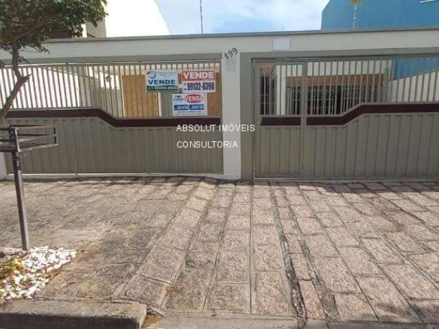 Vende-se está belíssima casa no Vila Todos Os Santos.