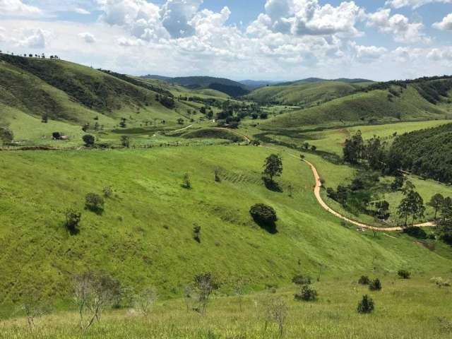 Maravilhosa Fazenda em São José dos Campos-SP