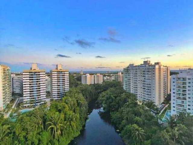 Apartamento 2/4 em Alphaville / Nascente / Andar alto