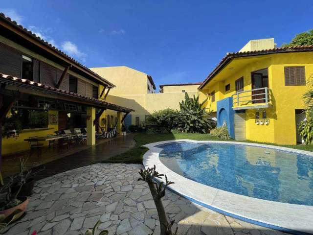 Casa de rua para venda | 4 suítes | Piscina | Nascente | Localização ímpar