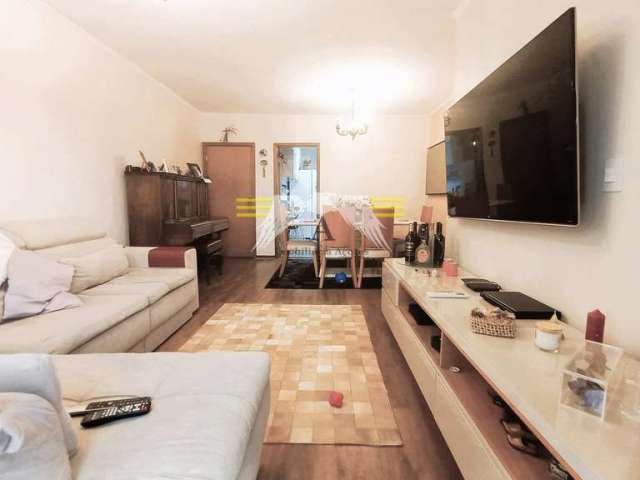 Apartamento à Venda, 98m²,     3 Dormitórios,    sendo 1 suíte,     1 vaga de garagem , localizado