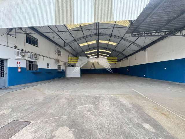 Galpão Magnífico de 720m² para venda e locação, escritórios modernos, localizado à 700m da Estação