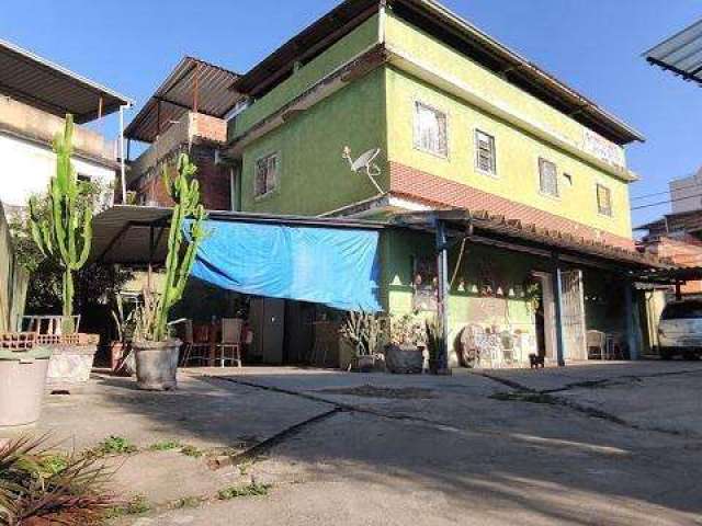 Casa para Venda em Duque de Caxias, Doutor Laureano, 6 dormitórios, 2 banheiros, 4 vagas