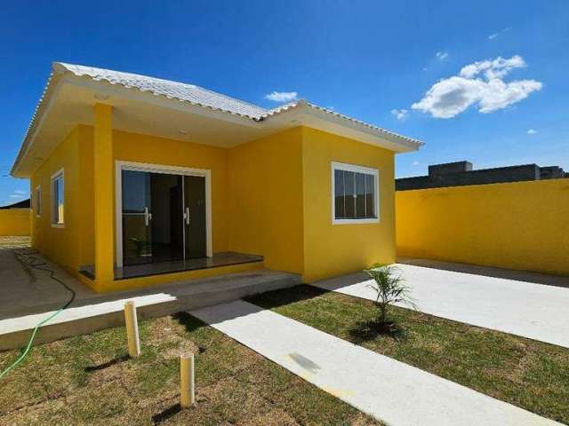 Casa NOVÍSSIMA no Condomínio Jequitibá em Araruama