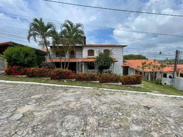 Linda Casa Colonial com 6 Quartos em Araruama-RJ