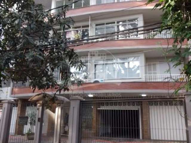 Apartamento 3 dormitórios, suíte, dependência empregada, wc auxiliar, living 2 ambientes, copa/cozinha, área de serviço c/tanque, prédio c/elevador, portaria 48 hs, 2ºandar de frente, 147,27 m2 privat