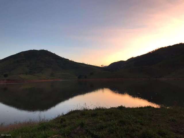 Sítio para Venda em Trajano de Moraes, Tapera, 1 dormitório, 1 banheiro