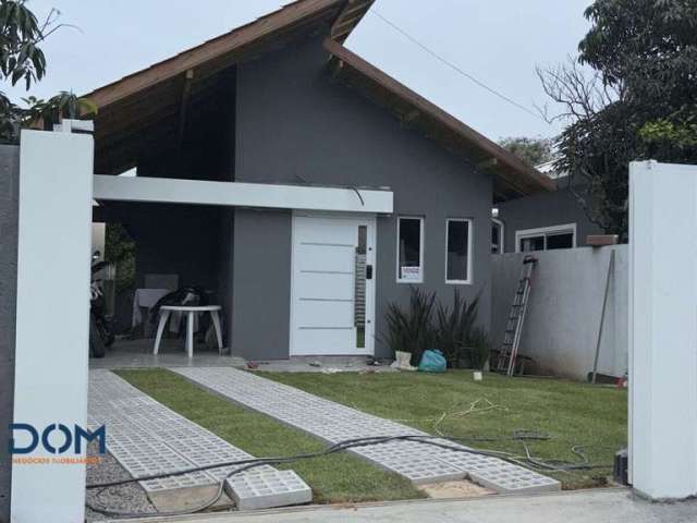 Casa à venda no bairro Rio Vermelho - Florianópolis/SC