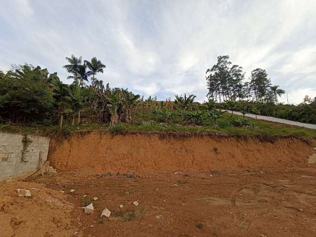 Terreno a poucos minutos do centro de Brusque