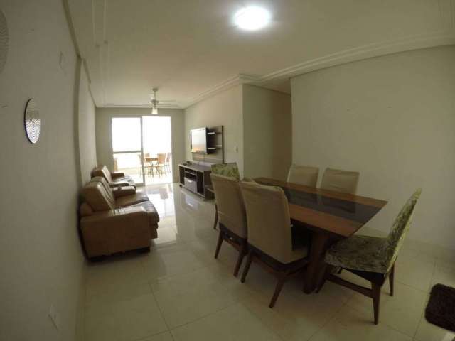 Apartamento de Três Quartos Na Praia do Morro Guarapari ES.