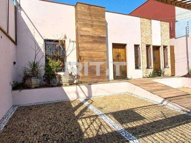 Casa à venda em Campinas, Jardim Flamboyant, com 2 quartos, com 323 m²