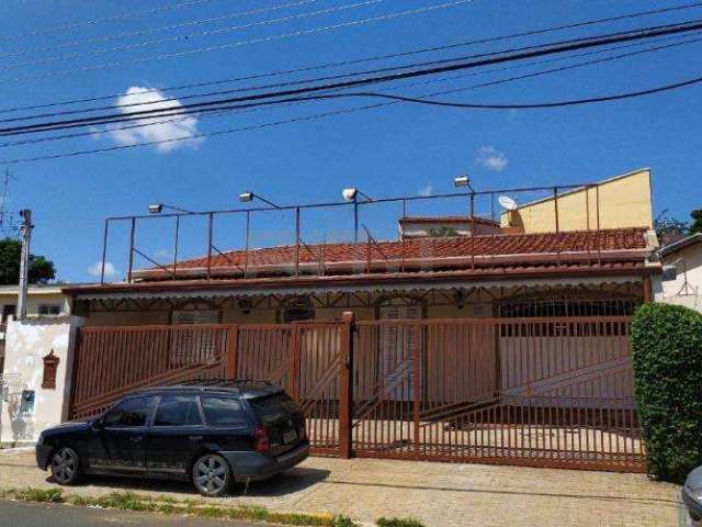 Casa à venda em Campinas, Jardim Flamboyant, com 4 quartos, com 130 m²