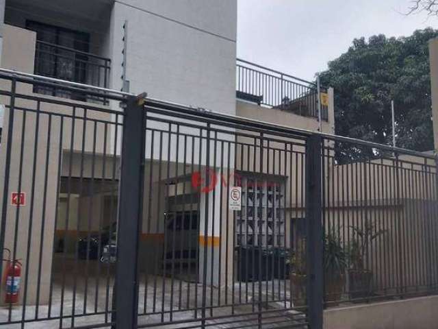 Apartamento a venda enfrente ao metro Patriarca com 2 dormitórios, sacada