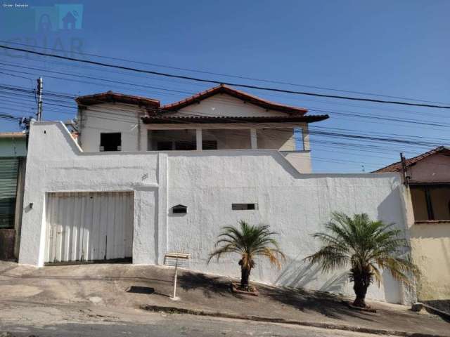 Casa para Venda em Contagem, Arvoredo, 4 dormitórios, 1 suíte, 2 banheiros, 2 vagas