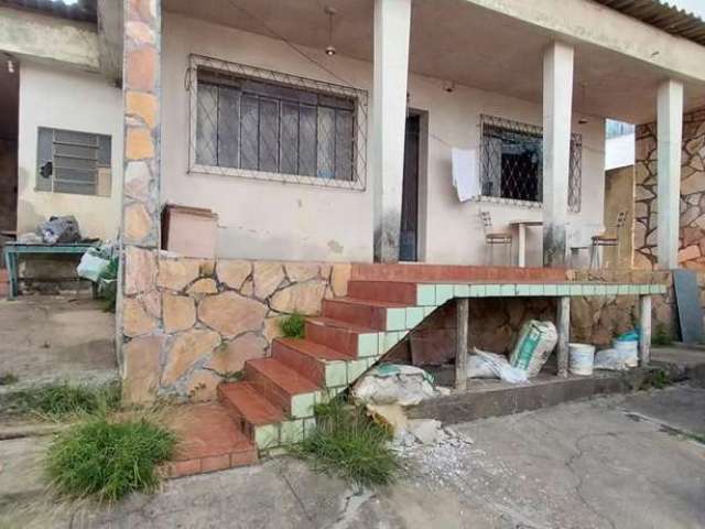 Casa para Venda em Belo Horizonte, Glória, 3 dormitórios, 1 banheiro, 2 vagas