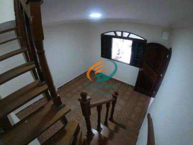 Sobrado com 3 dormitórios à venda, 100 m² por R$ 490.000,00 - Vila Carmela II - Guarulhos/SP