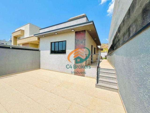 Casa com 3 dormitórios à venda, 62 m² por R$ 630.000,00 - Conjunto Habitacional José Barnet Y Vives - Atibaia/SP