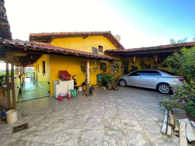 Casa com 3 dormitórios à venda, 243 m² por R$ 450.000,00 - Conjunto Habitacional Homero Gil - Betim/MG