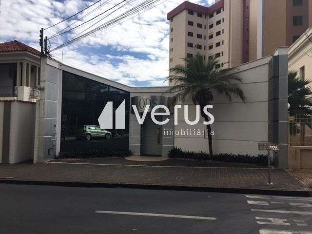 Sala comercial com 1 sala para alugar no Fundinho, Uberlândia  por R$ 1.400