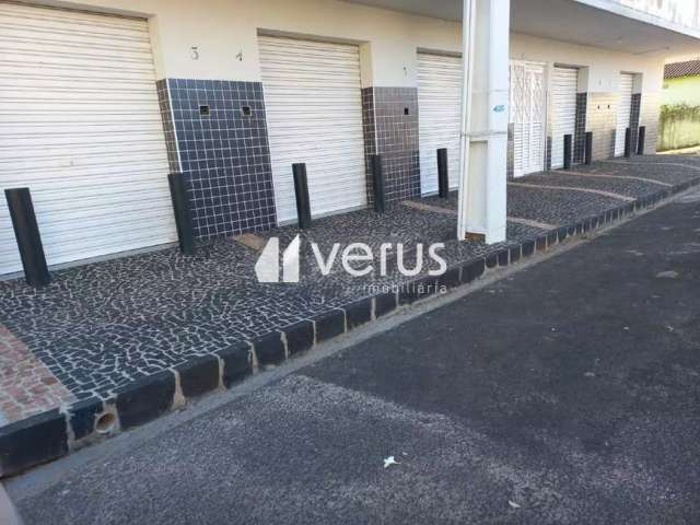 Sala comercial para alugar no Bom Jesus, Uberlândia  por R$ 800