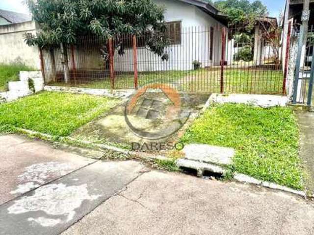 Excelente casa de alvenaria c/ 2 dorm. em ótima localização