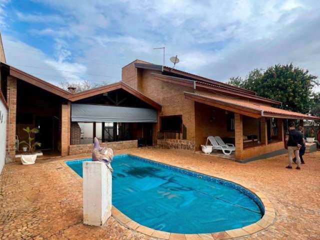 Casa com 3 dormitórios à venda, 288 m² por R$ 900.000,00 - Residencial Furlan - Santa Bárbara D'Oeste/SP