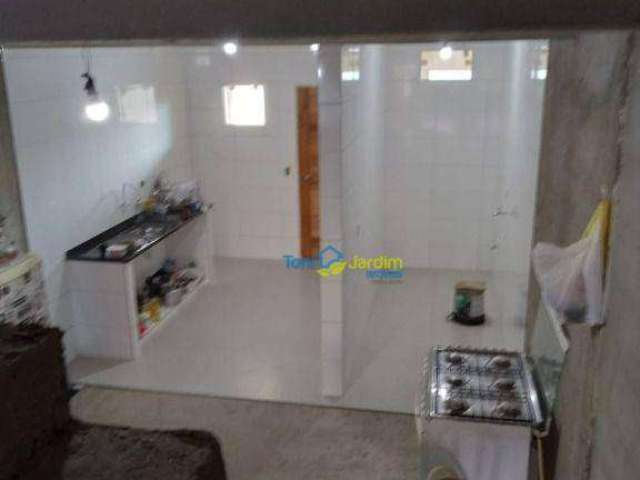 Sobrado com 3 dormitórios à venda, 130 m² por R$ 350.000,00 - Condomínio Maracanã - Santo André/SP