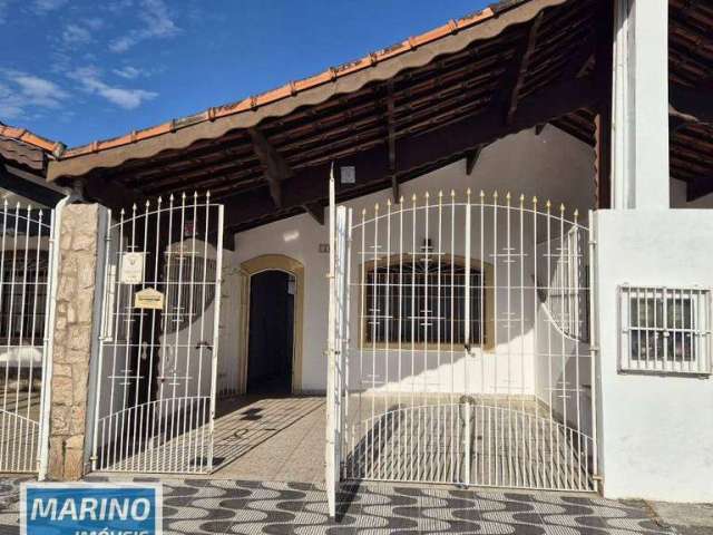 Casa com 3 dormitórios à venda, 146 m² por R$ 440.000,00 - Caiçara - Praia Grande/SP