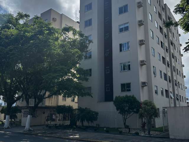 Apartamento no bairro saguaçu