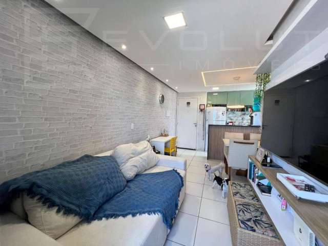 Apartamento com 2 quartos à venda no Lagoa Redonda, Fortaleza  por R$ 270.000