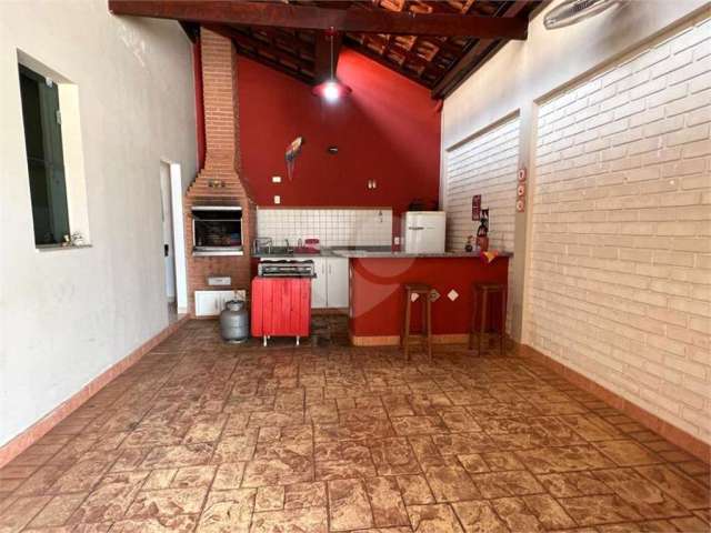 Casa com 3 quartos à venda em Nova Piracicaba - SP