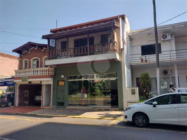 Casa com 1 quartos à venda em Centro - SP