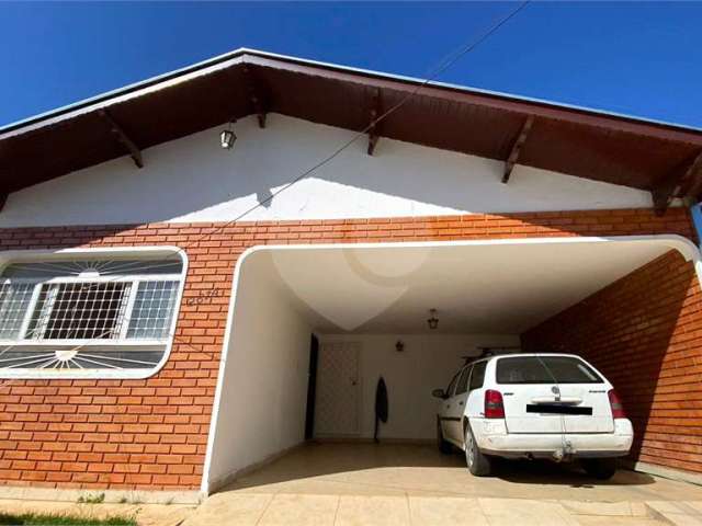 Casa em otima localizaçao proxima da ESALQ,