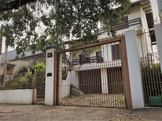 Casa comercial à venda na Rua São Pedro, 466, Marechal Rondon, Canoas por R$ 1.080.000