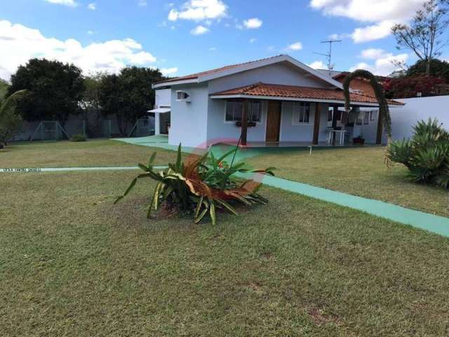 Chácara para Venda em Indaiatuba, Vale das Laranjeiras, 4 dormitórios, 3 suítes, 4 banheiros, 4 vagas