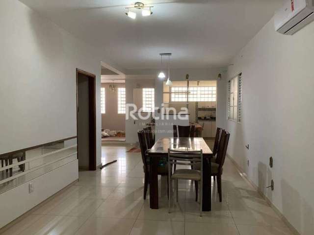 Casa à venda, 5 quartos, Lídice - Uberlândia/MG - Rotina Imobiliária