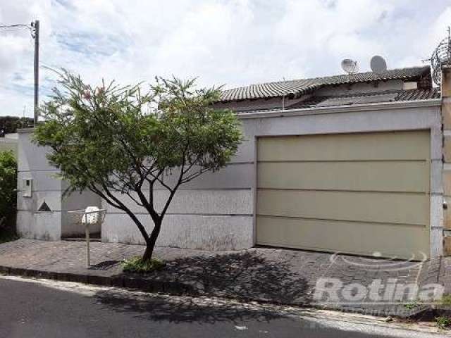 Casa à venda, 3 quartos, Jardim Europa - Uberlândia/MG - Rotina Imobiliária