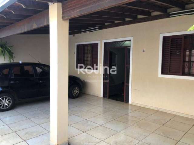 Casa à venda, 3 quartos, Taiaman - Uberlândia/MG - Rotina Imobiliária