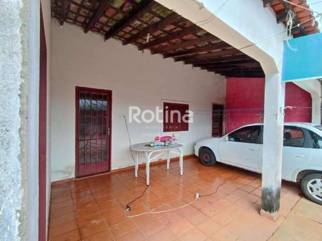 Casa à venda, 3 quartos, Custódio Pereira - Uberlândia/MG - Rotina Imobiliária